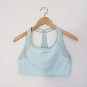 Athleta Sports Bra Size M